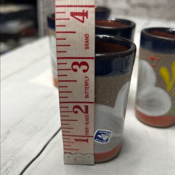 🌵 Set of 5 Hand-Painted Mexican Shot Glasses – Hecho en Mexico Pottery - Picture 5 of 5